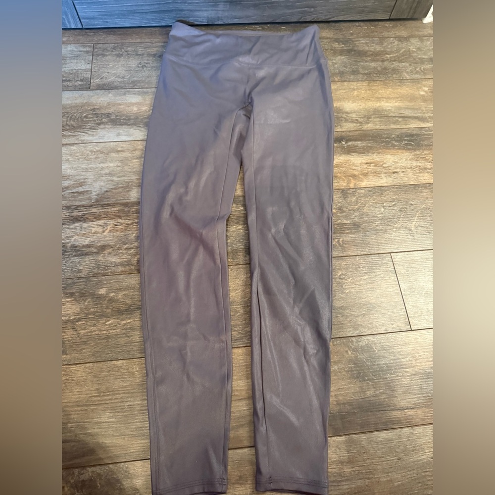 NWT CRZ Yoga [ Medium 8/10] Crazy Matte Faux Leather Leggings Tornado Grey